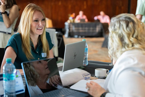 Advisor and Partner one-on-one meeting